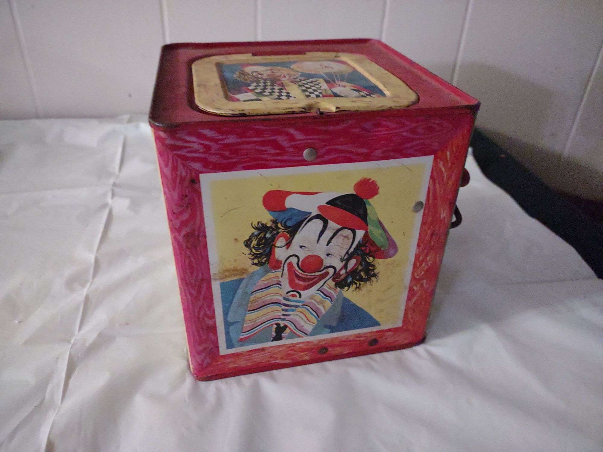 Vintage Jack in the box - Lil Dusty Online Auctions - All Estate