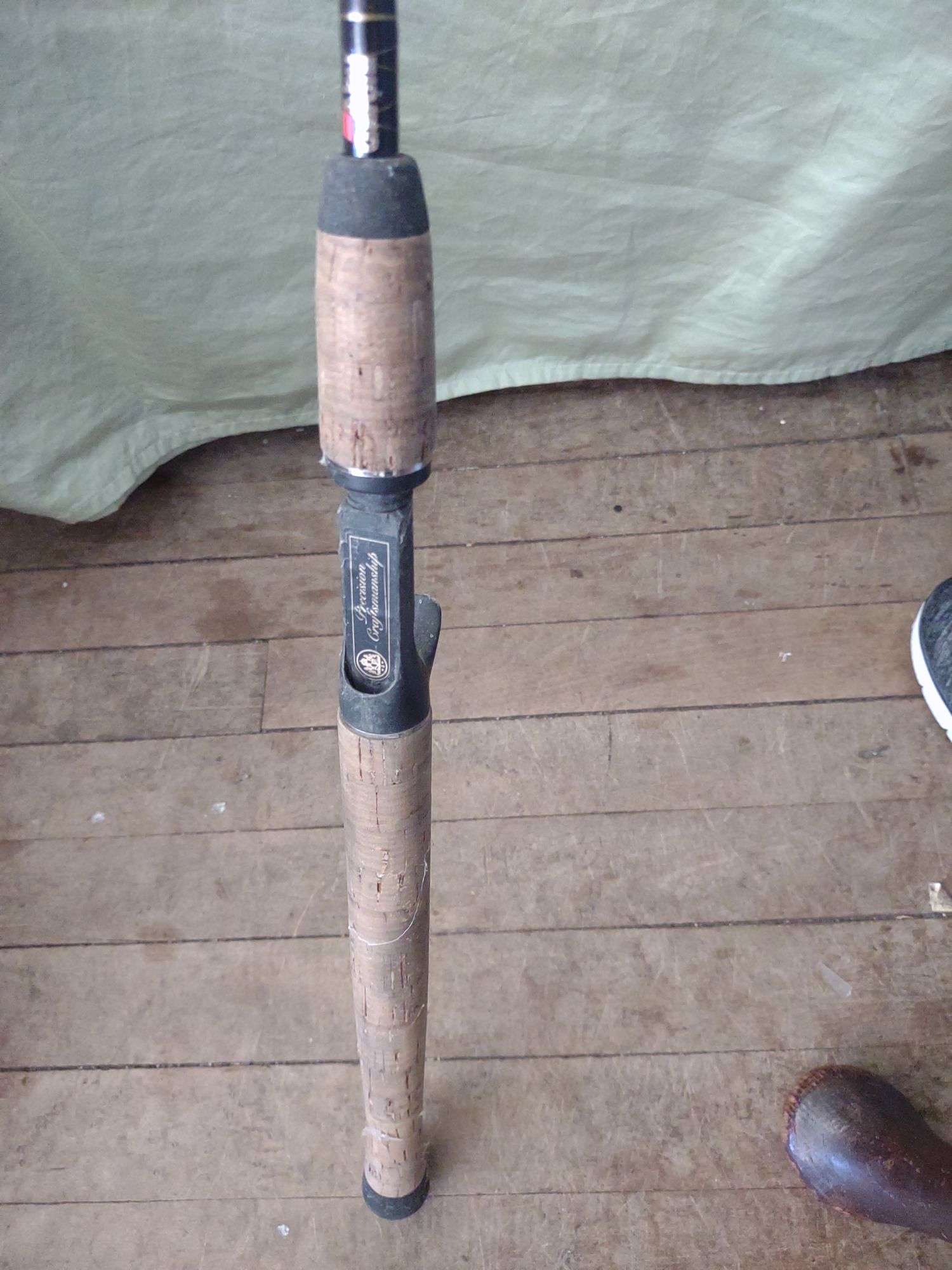 Vectran Seven reinforced graphite fishing pole - Lil Dusty Online Auctions  - All Estate Services, LLC, image size:1500x2000