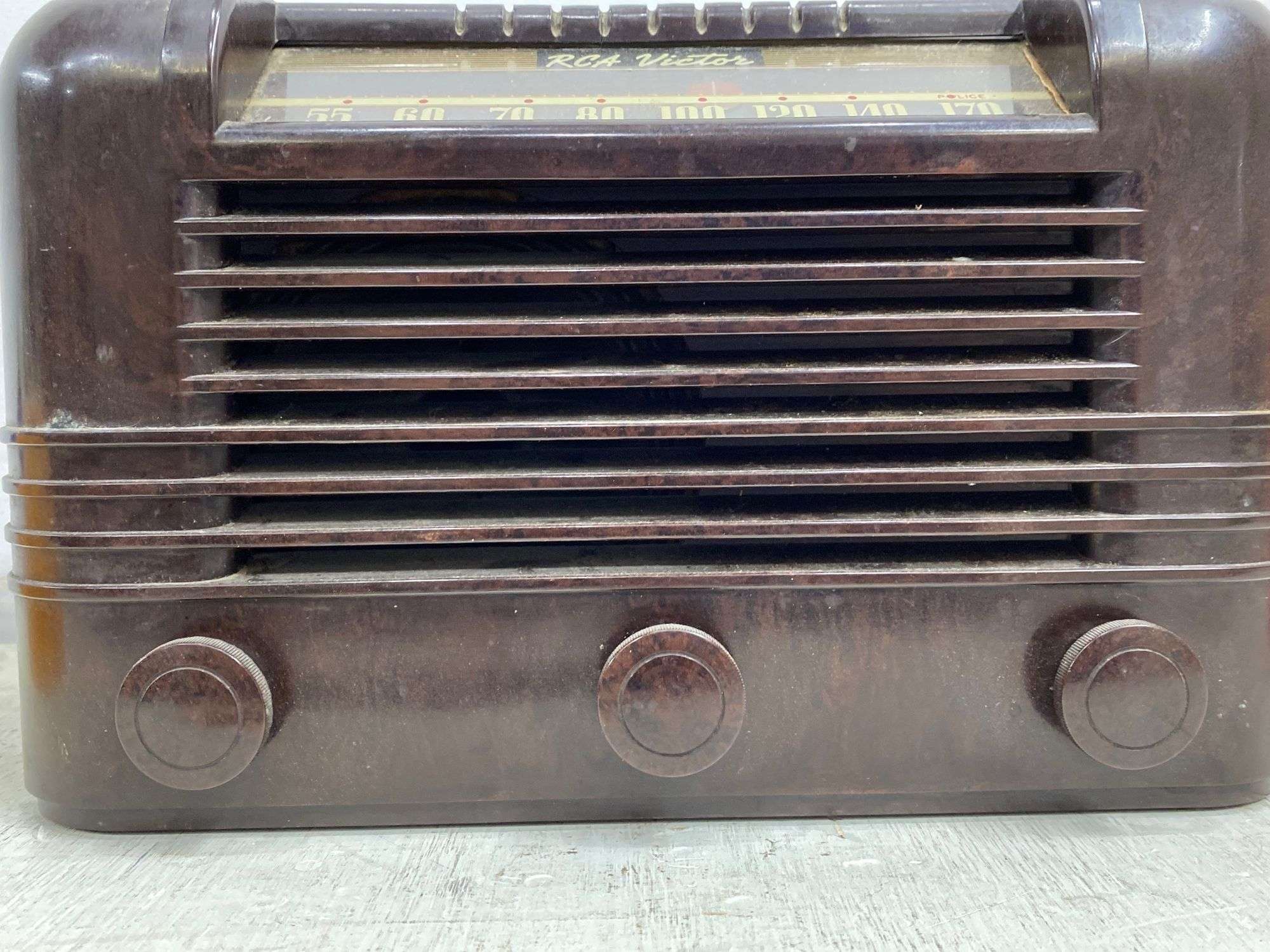 【中古】 RCA Victor 100 Anos LosIracundos RCA Victor Victrola Radio/Record Player Model V 100 circa