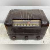 【中古】 RCA Victor 100 Anos LosIracundos RCA Victor Victrola Radio/Record Player Model V 100 circa