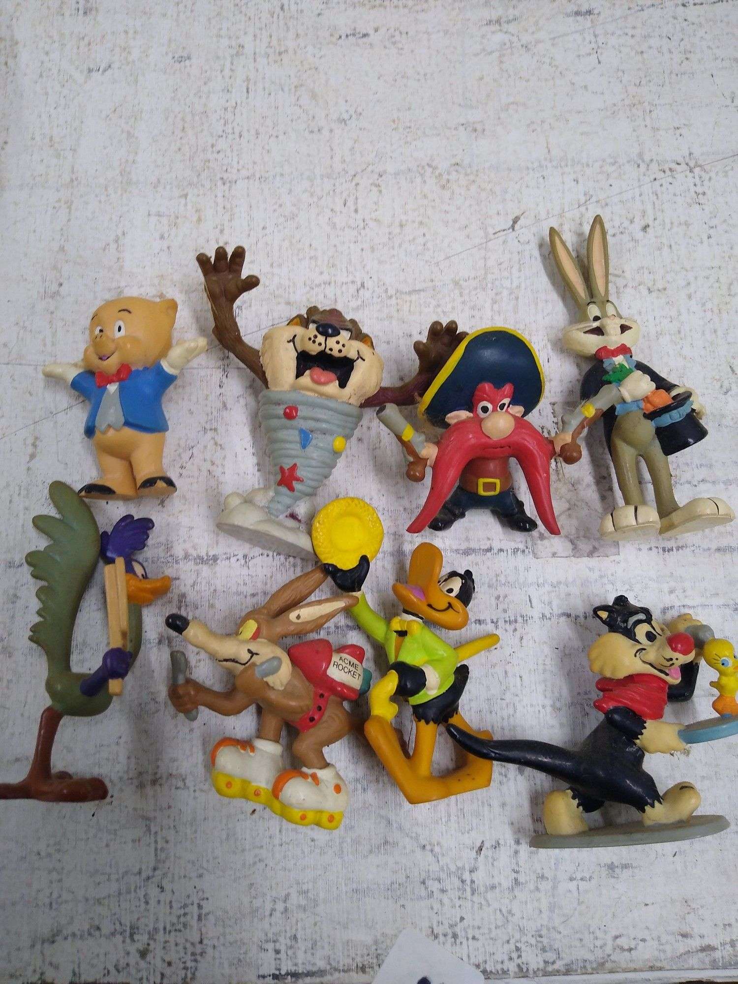 Vintage Looney tunes small figurines.5c - Lil Dusty Online