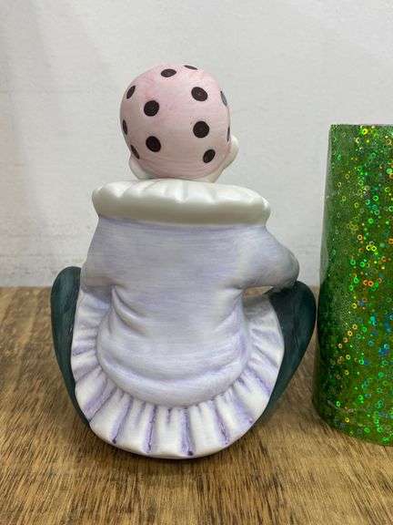 Mann ceramic clown with music box. 4b - Lil Dusty Online