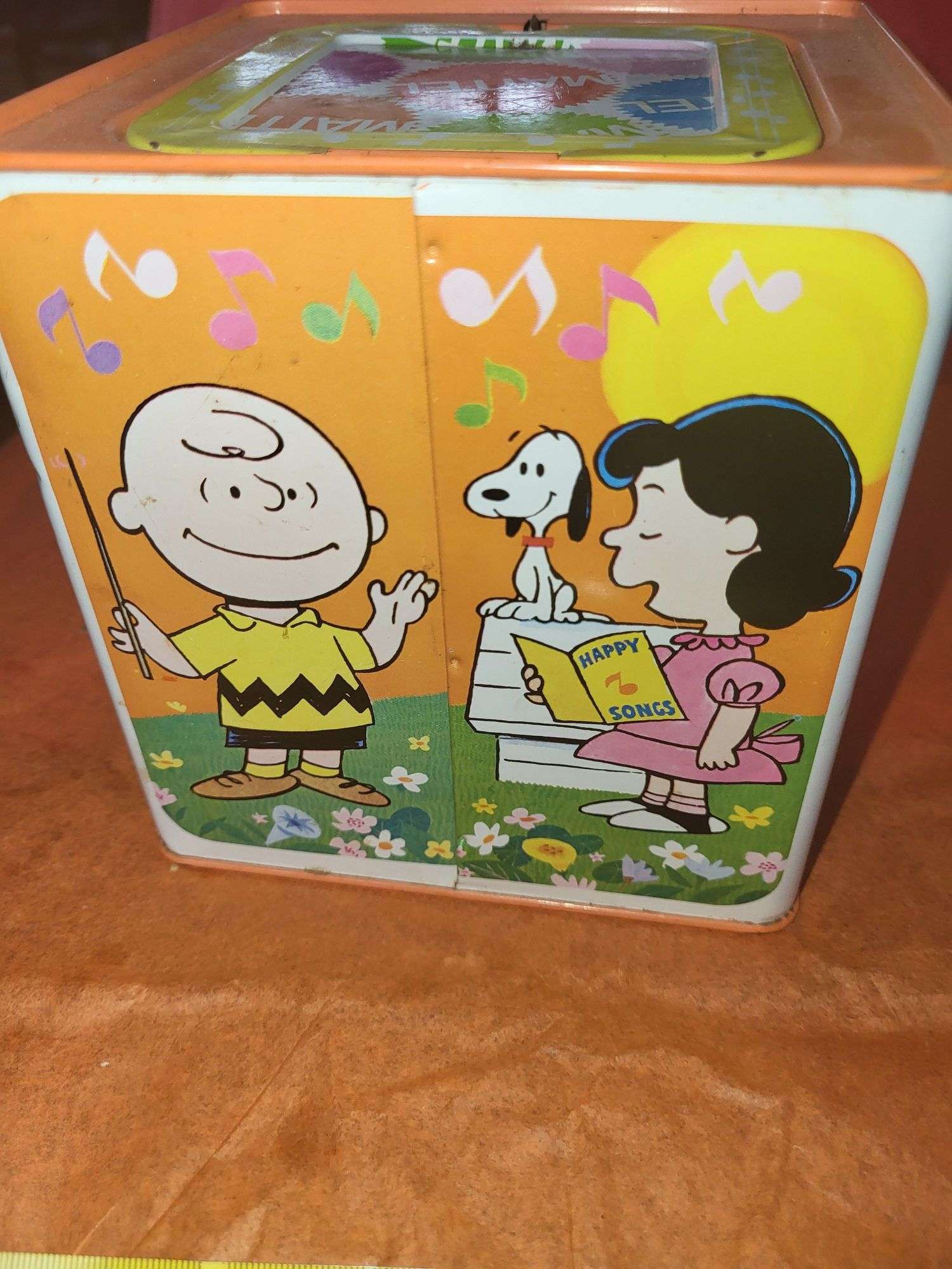 1966 Snoopy jack-n-box - Lil Dusty Online Auctions - All Estate