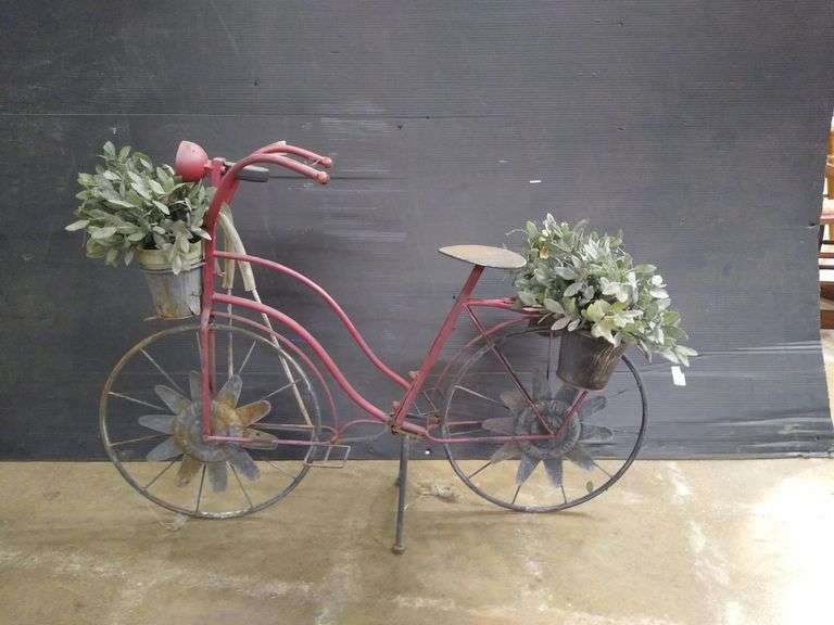 Metal bike plant stand garden decor with solar light