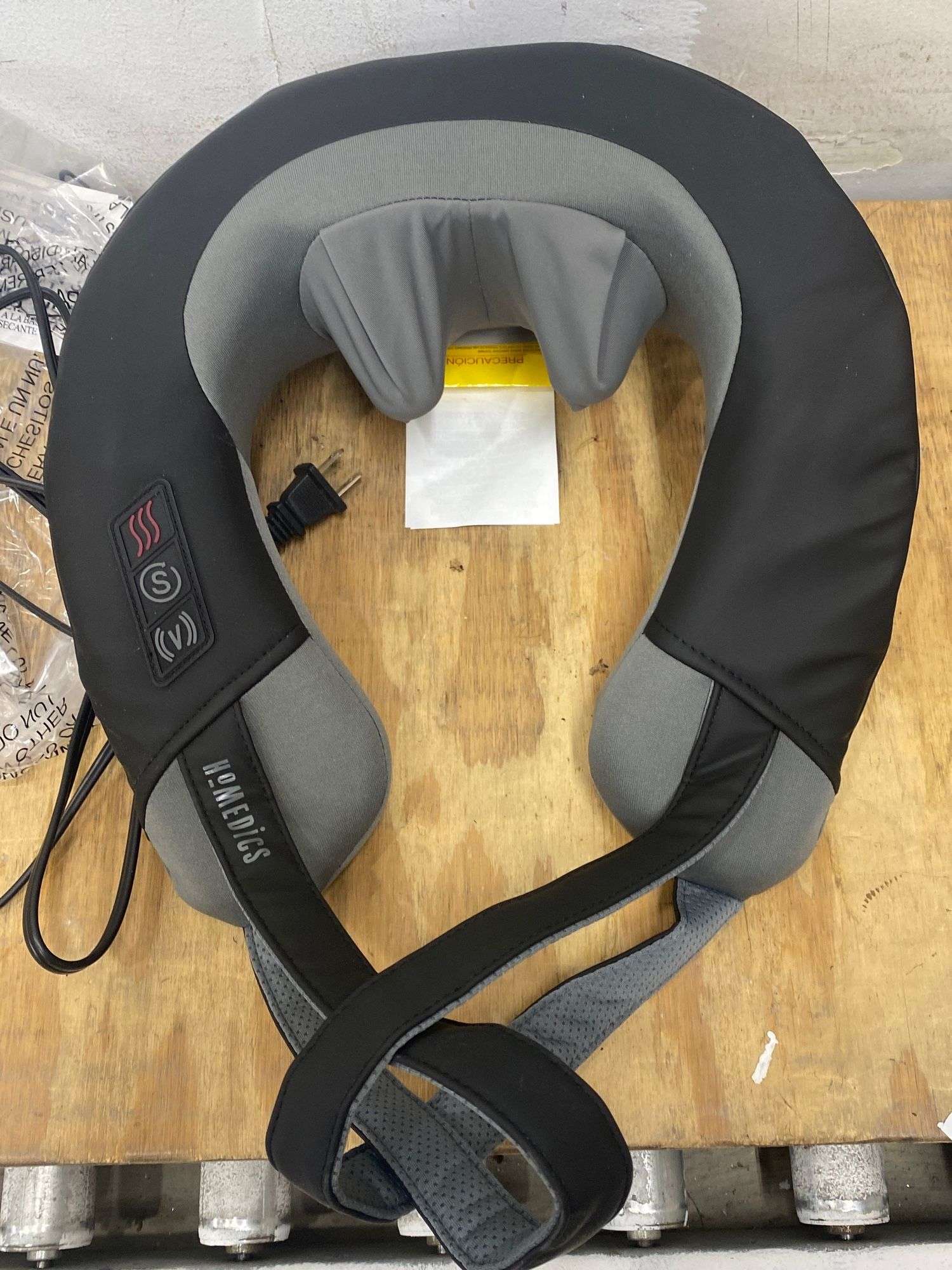 vibrating underwear scene Neck Massager Electric Microcurrent Multi-Head Replaceable Wireless Knead  Shiatsu Heating Vibration Cervical Shoulder Massager main image 1