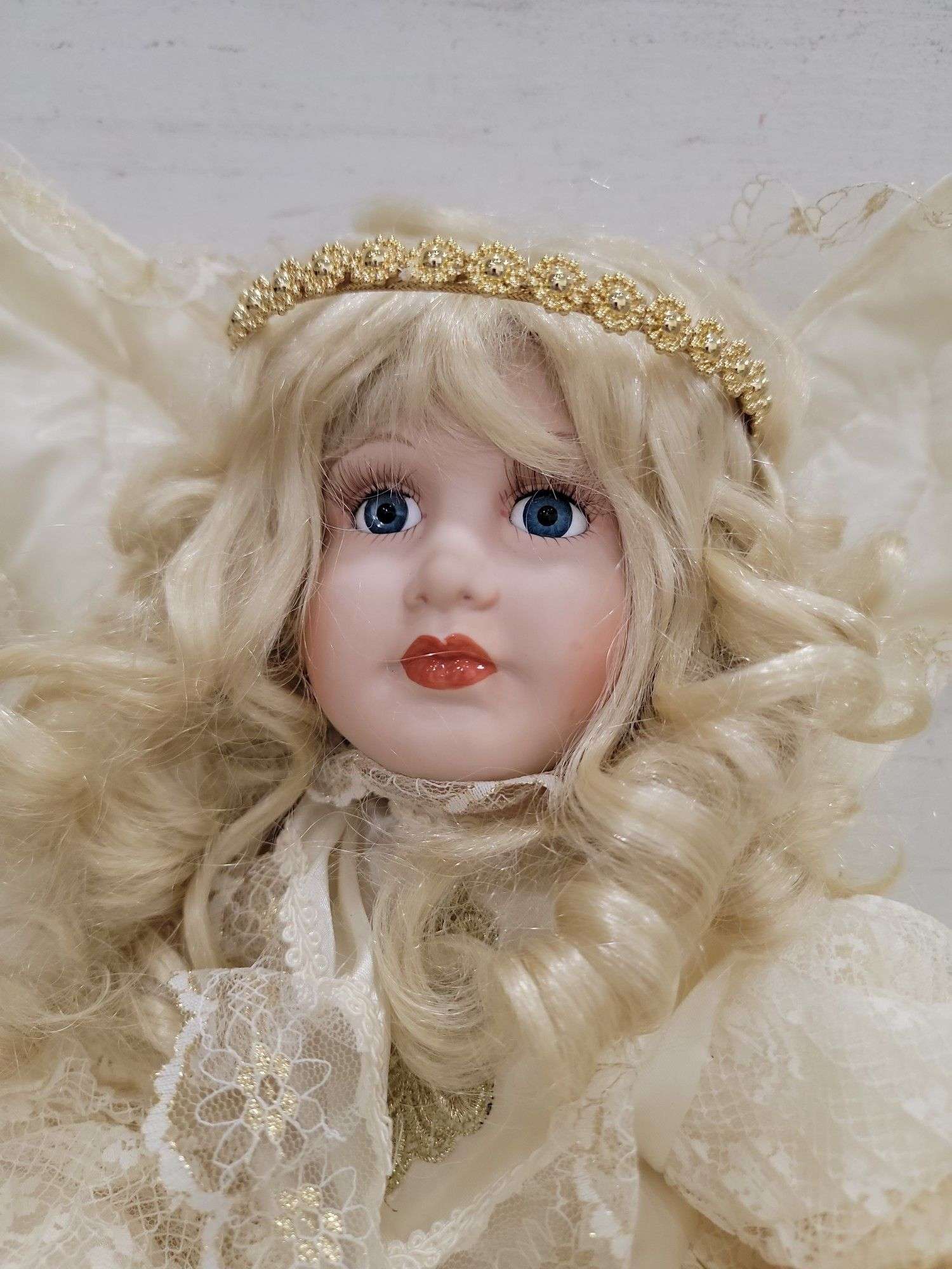 1993 Porcelain Animated Doll 
