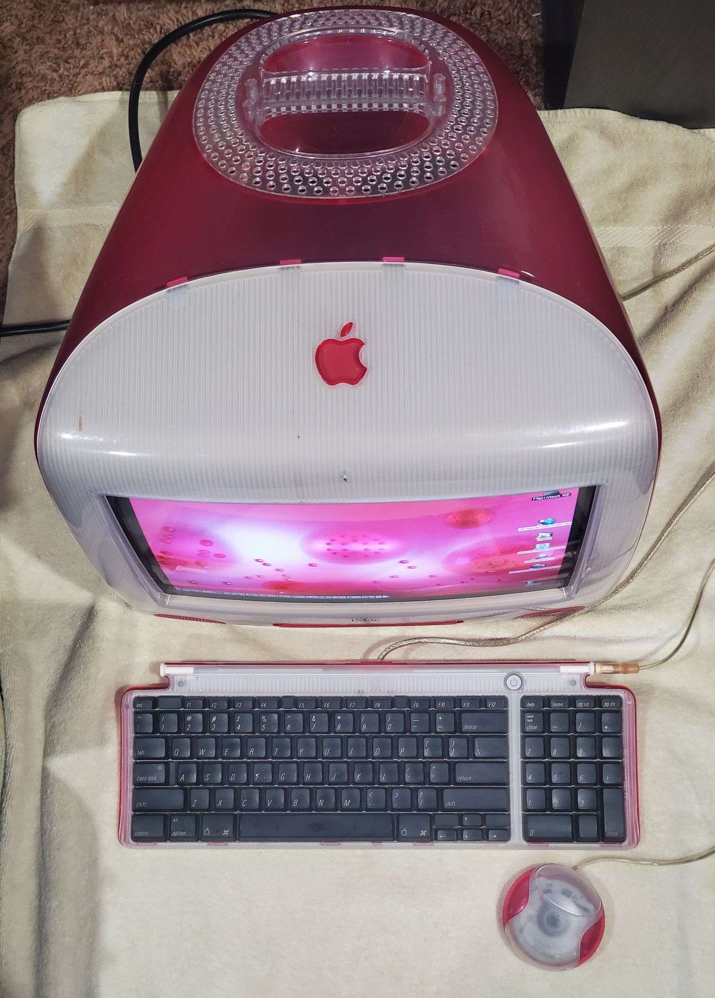 Apple iMac G3 Computer - Pink - Lil Dusty Online Auctions - All