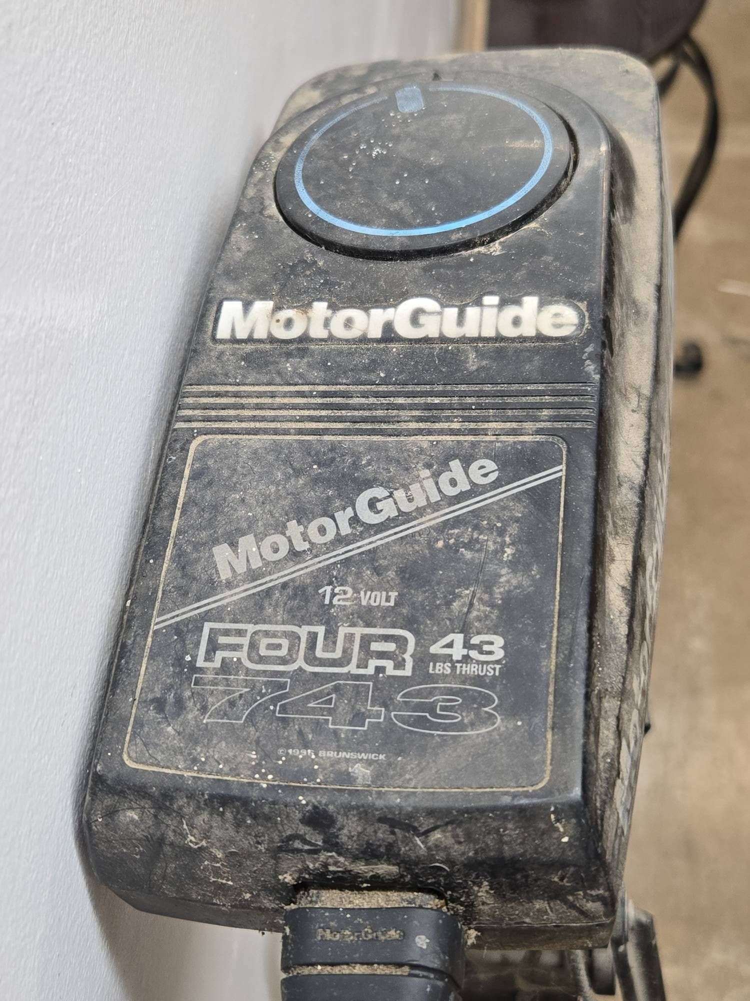 motor guide FOUR