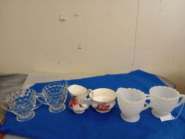 3 Creamer and sugar sets Lil Dusty Online Auctions All Estate