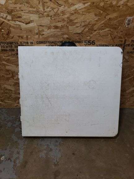 FOLDING TABLE, 27"X60"