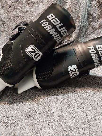 Hockey Skates - Brand New Bauer Formula