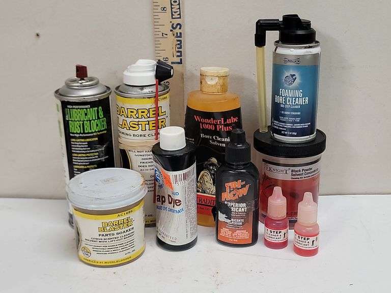 GUN CLEANING SUPPLIES. 01D