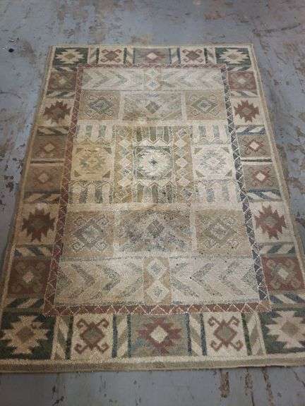 63"X90" AREA RUG
