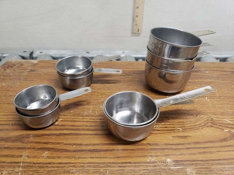 MISC. MEASURING CUPS. 00C