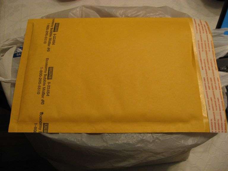 (25) 6 X 9 ECONOMY MAILERS
