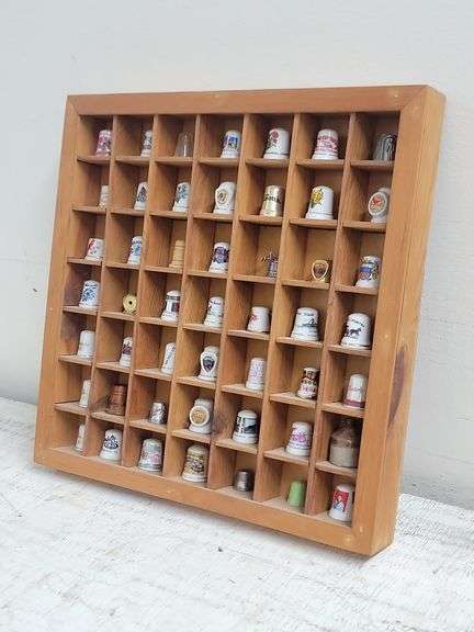 15x15 Display Case w/ Collectible Thimbles- Souvenir, Holiday & more. 4B