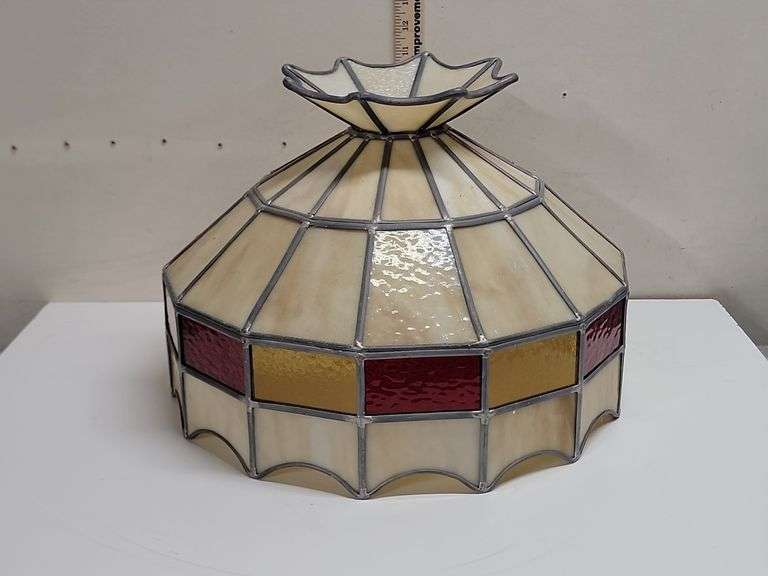 VINTAGE STAINED GLASS HANGING LAMP SHADE. 18D