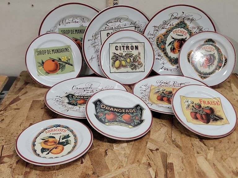 WILLIAMS-SONOMA FRUITS 8" & 6" PLATES. 18C