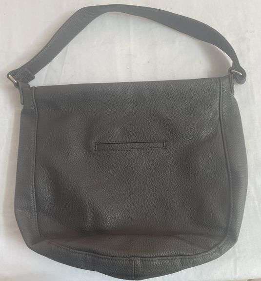 Jewel Thirty-One Purse
