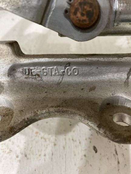 Latch/holddown clamps. 8c