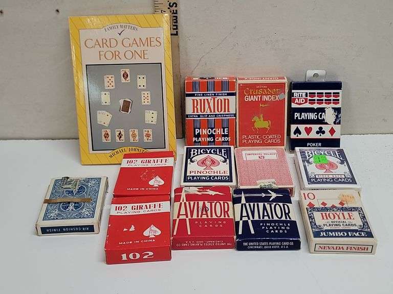 PLAYING CARDS & "CARD GAMES FOR ONE" BOOK. 16B