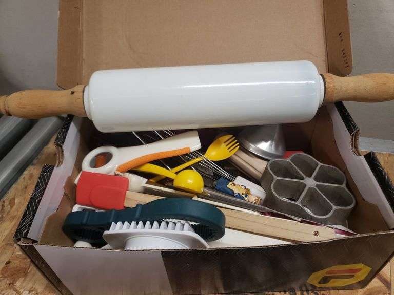 MISC. KITCHEN SUPPLIES. 10A
