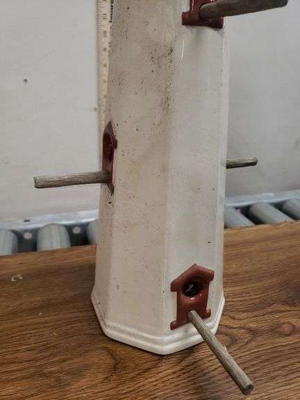 CERAMIC LIGHTHOUSE BIRDHOUSE. 11SIDE