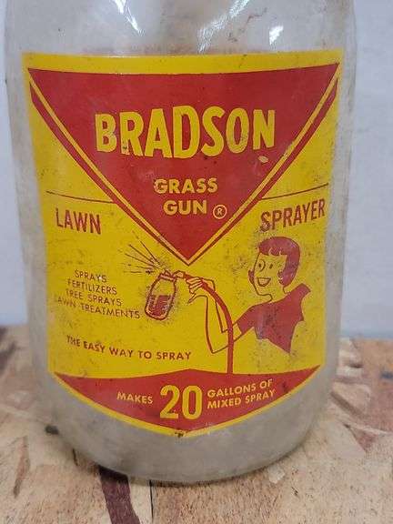 BRADSON GRASS GUN LAWN SPRAYER. 00B