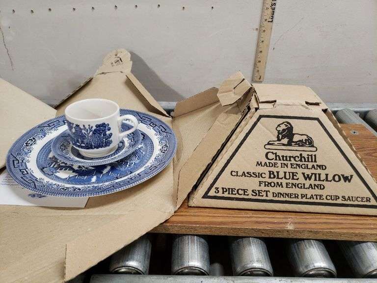 PAIR OF CHURCHILL BLUE WILLOW 3 PIECE DINNER SETS. 16B