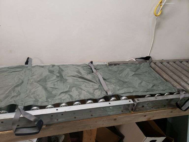 GAME GURNEY, LOOKS NEW. 11B