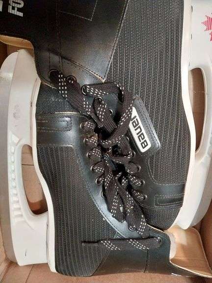 Hockey Skates - Brand New Bauer Formula