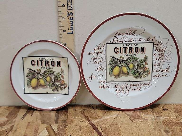 WILLIAMS-SONOMA FRUITS 8" & 6" PLATES. 18C