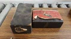 PAIR OF VINTAGE ELECTRIC RAZORS. 11B