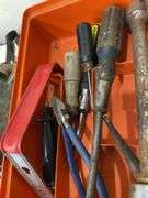 Miscellaneous tools. 3b