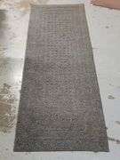 21x61 GRAY RUNNER RUG. 18A