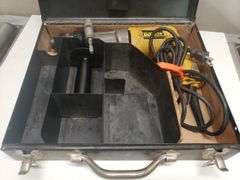 DEWALT 1/2 ELECTRIC DRILL. 11D