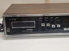 CLARICON 8-TRACK AM-FM STEREO. 00D