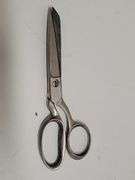 VINTAGE PINKING SHEARS & SCISSORS. 00B