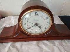 Mantle clock