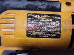 DEWALT 1/2" HAMMER DRILL - TESTED & WORKING (DWE5010)