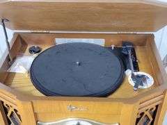 Retro Emerson Turntable / Stereo (Model NR303TT)