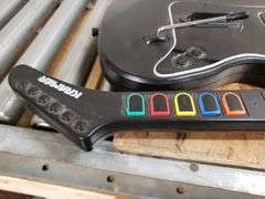 3 KRAMER STRIKER WIRELESS GUITAR HERO GUITARS. 16B