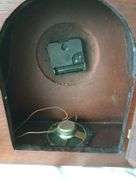 Mantle clock