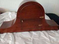 Mantle clock