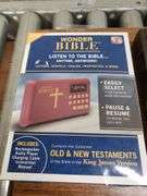 BIBLE LOT. 18C