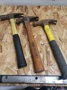 LOT OF FRAMING HAMMERS. 11B
