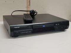 TOSHIBA DVD PLAYER (SD-1600) WITH REMOTE. 00E