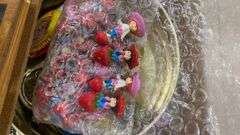 Variety of vintage pins, Strawberry Shortcake and more. 1b