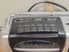VINTAGE BOOMBOX RADIOS. 18C