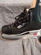 Hockey Skates - Brand New Bauer Formula